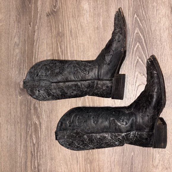 Circle G Shoes - Circle G Black Embroidered Heeled Boots